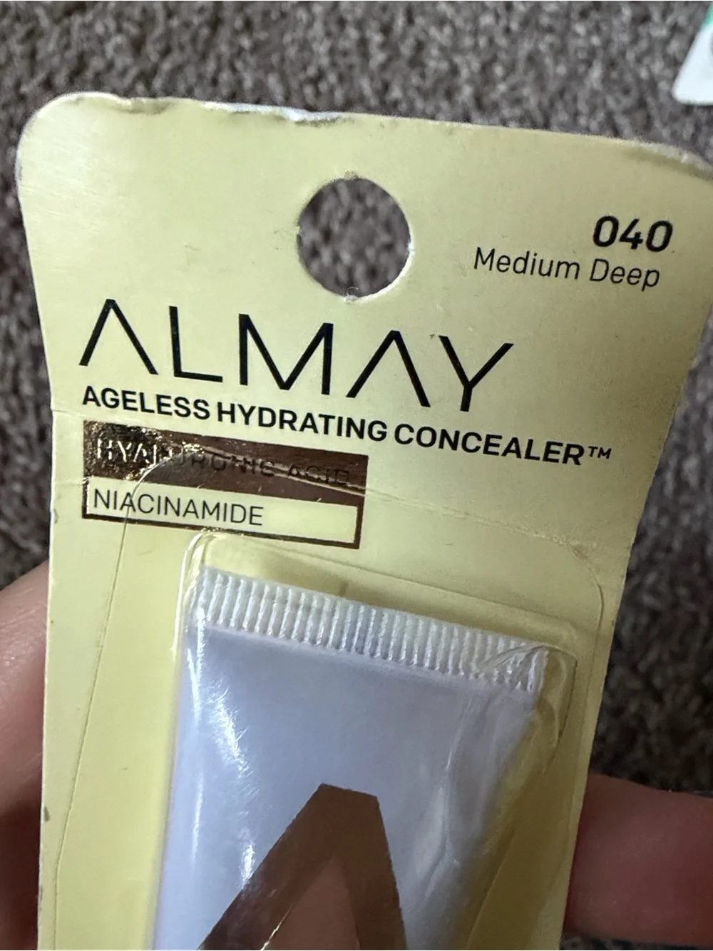 Almay hydrating concealer